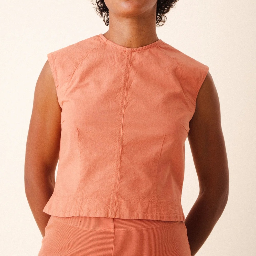 BNWT Prairie Underground Interval Top